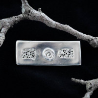 Art_Clay_Silver_Brooch_-_Sue_Ashpole.jpg